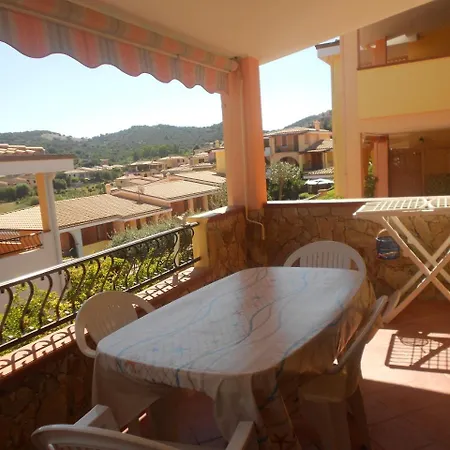 Casa Giosa Feriehus Villasimius